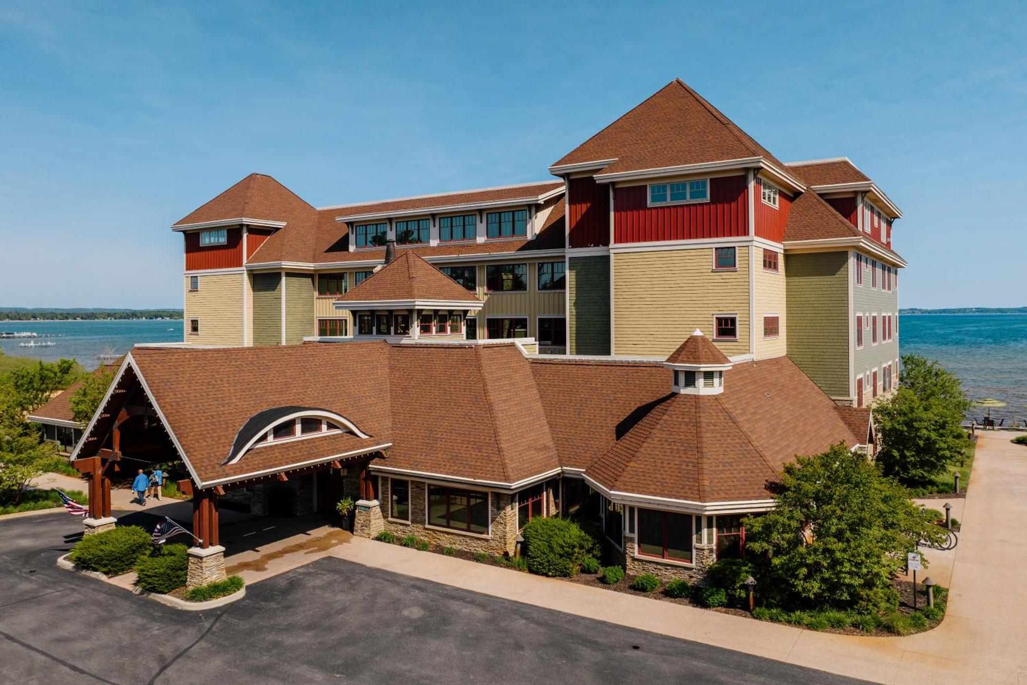 Tamarack Lodge Traverse City Exteriör bild